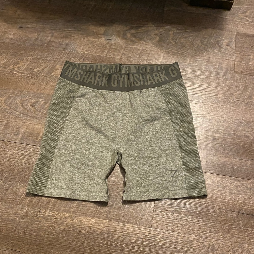 seamless gymshark shorts